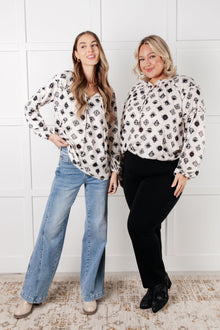  Quick Follow Up Floral Tile Blouse