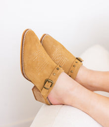  Drancy Western Mule in Tan