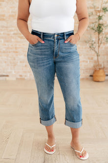  Laura Mid Rise Cuffed Skinny Capri Jeans